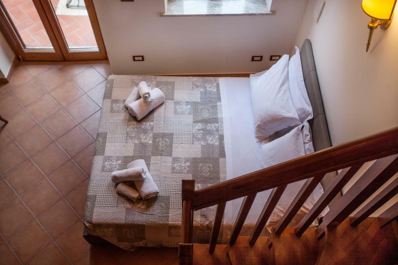 Tina House - Il Cortile Nel Centro Storico Di Taormina Daire Dış mekan fotoğraf